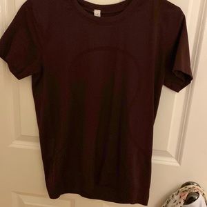 Lululemon shirt